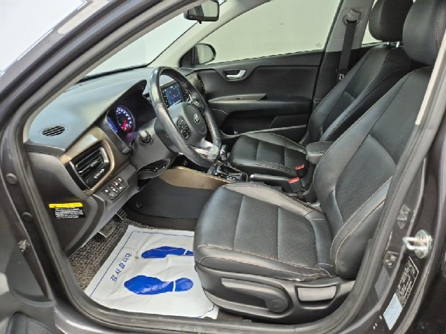 6071501794R11.jpg