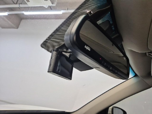 6071500984R17.jpg