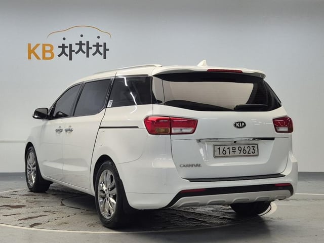 fcf19bc25f57a875919bf427dd04ccfa.jpeg