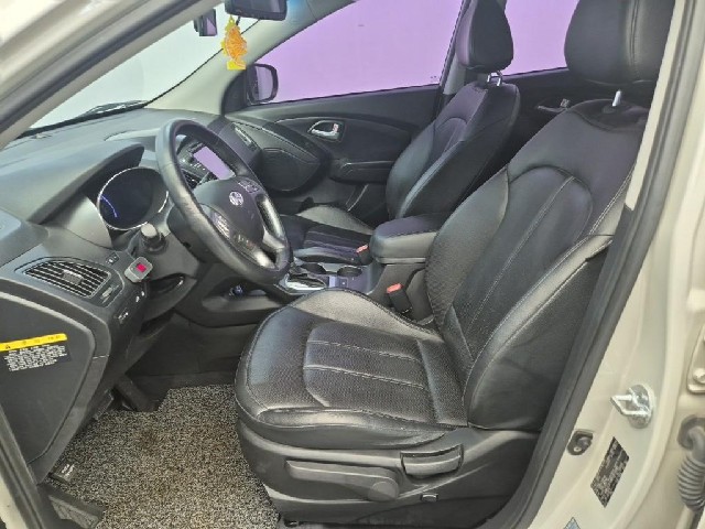6071501067R11.jpg