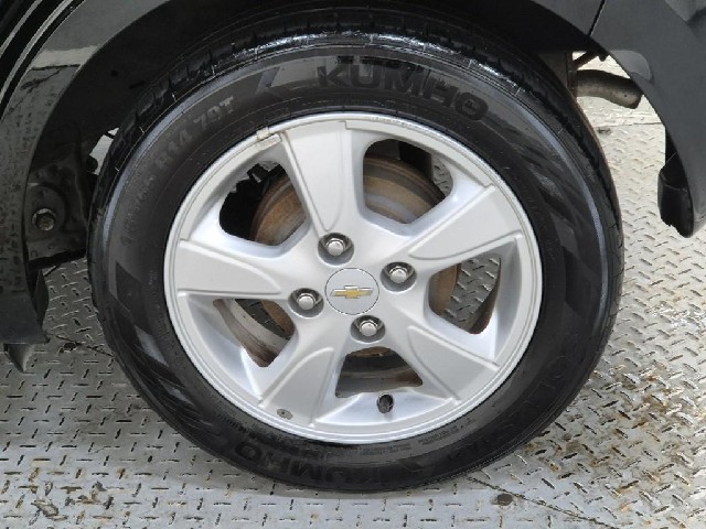 6071501698R19.jpg