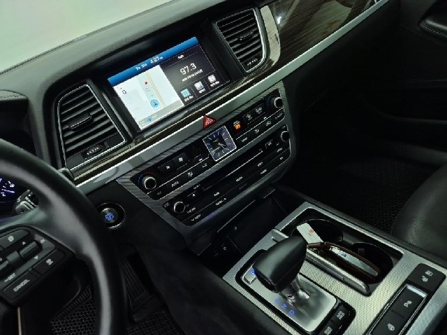 6071001797R10.jpg
