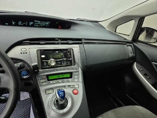 6081000530R10.jpg