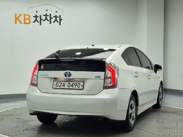 6081000530R3.jpg