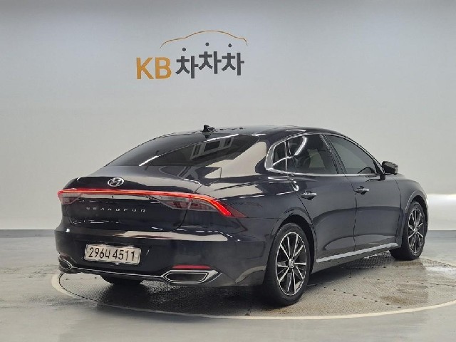 6081501054R3.jpg