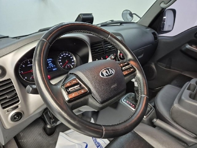 6081502127R8.jpg