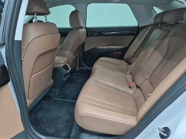 6071500687R12.jpg