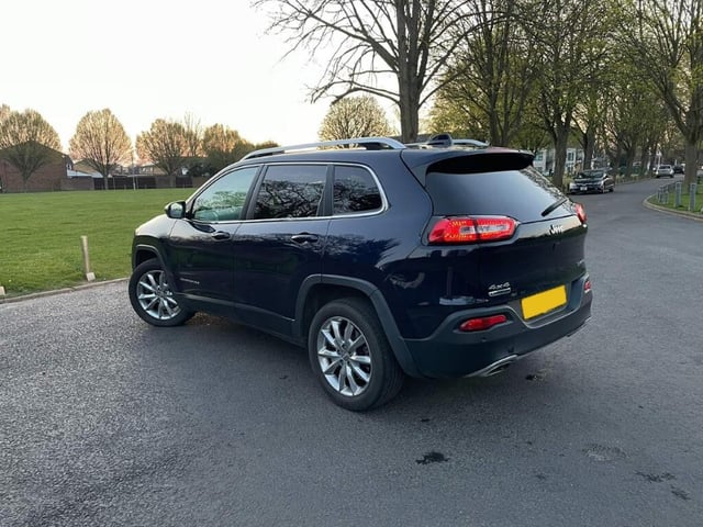 1d8e29ac3bc5e6679ef717f54ac8d280.jpeg