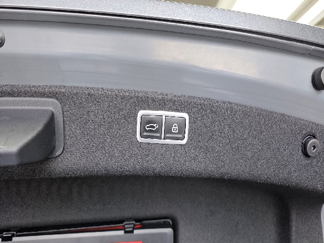 04311e001133959e67226352bc8101fc.jpeg