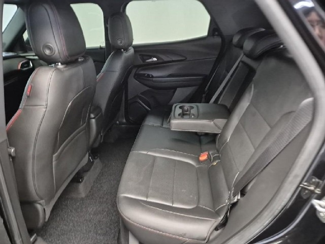6081502128R12.jpg
