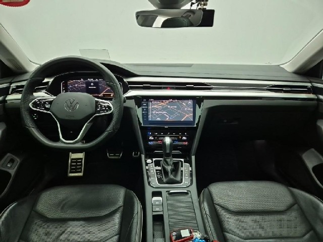 6081002384R7.jpg