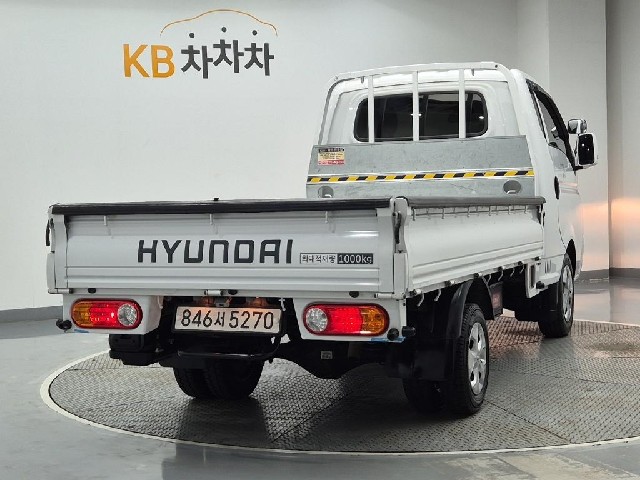 6081001670R3.jpg
