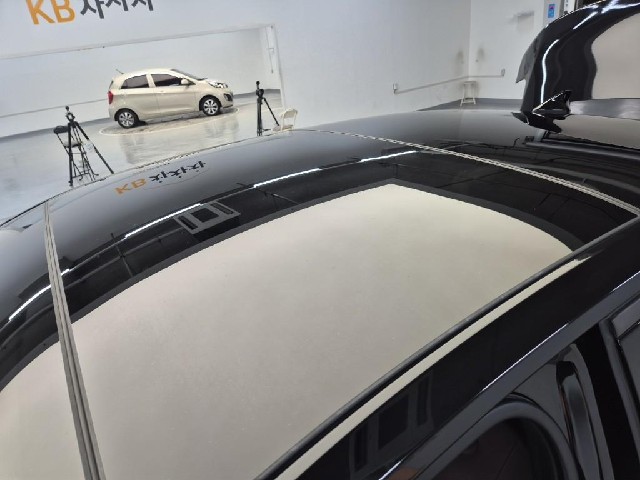 6081501138R13.jpg