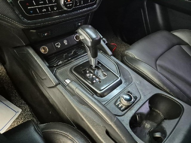 6081501484R8.jpg