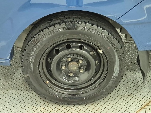 6081002301R19.jpg
