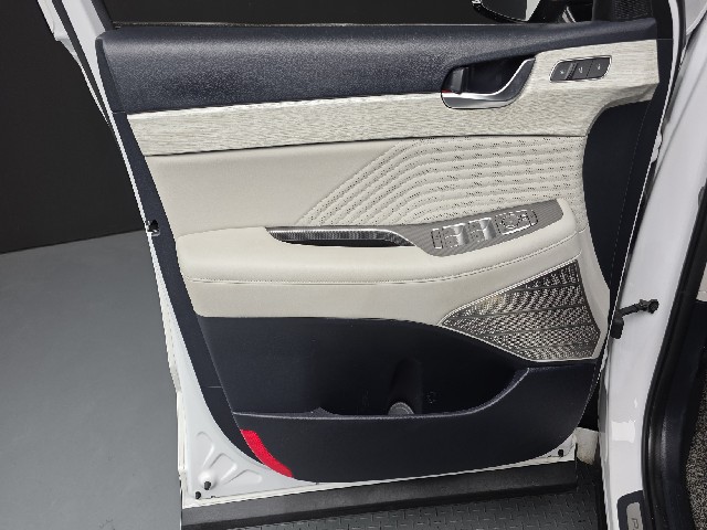 caf57e95aef926861de3851dca5fcd22.jpeg