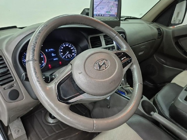 6081002104R8.jpg