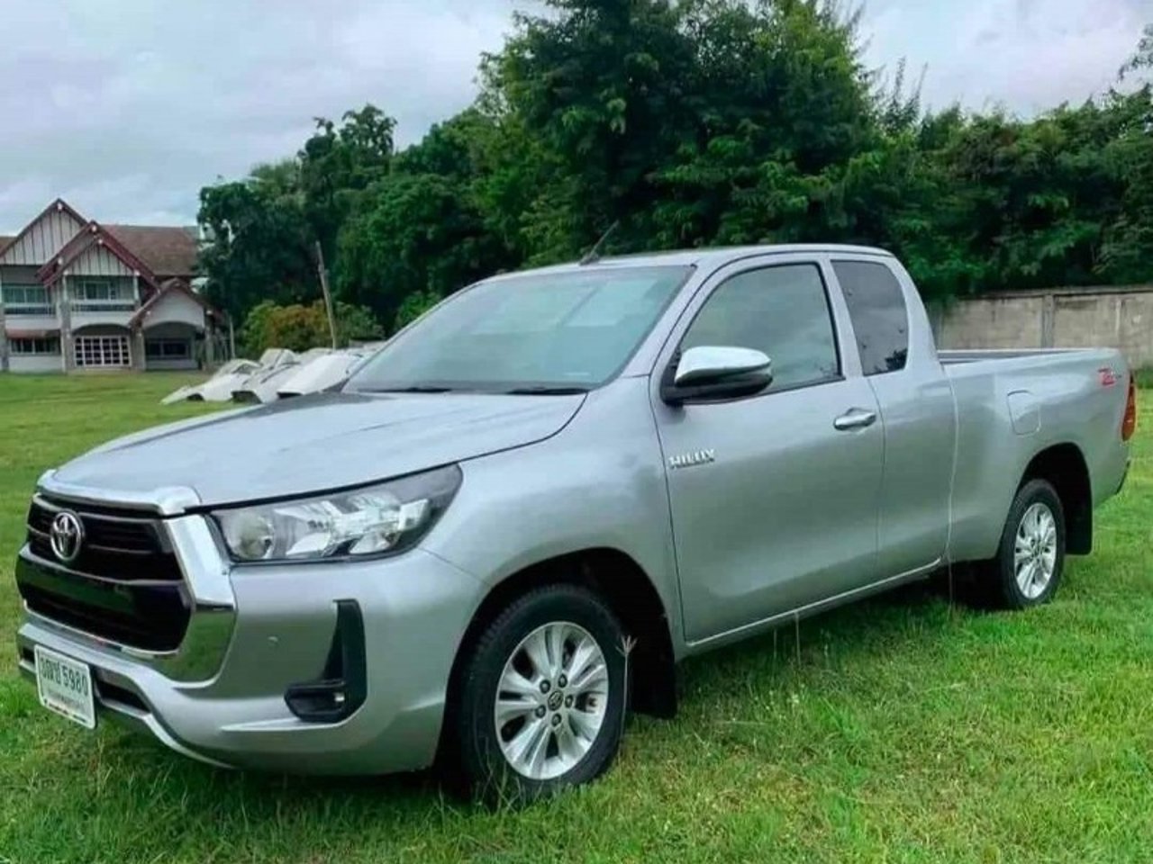 2021 Toyota Hilux, photo 1 of 1