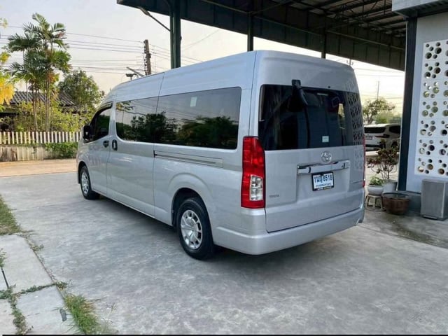 73e00eb656a2e9f7094bfa6fa3b36654.jpeg