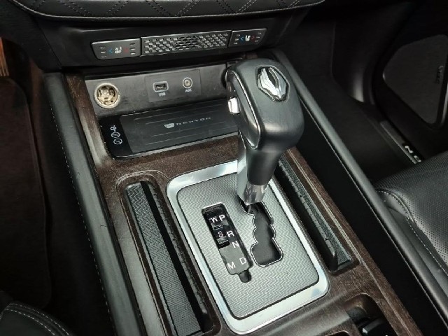 6041000845R8.jpg