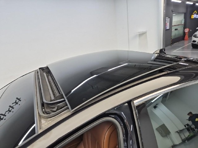 6081501389R13.jpg