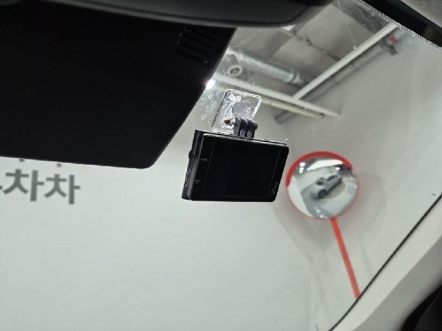 6081001512R16.jpg