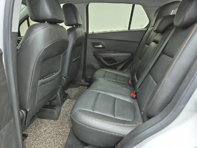6091000243R12.jpg