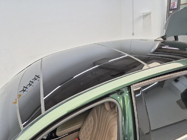 6081502117R13.jpg