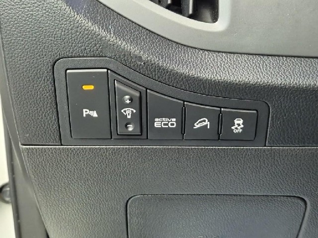 6091000413R18.jpg