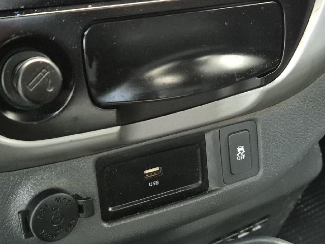 6081500044R14.jpg