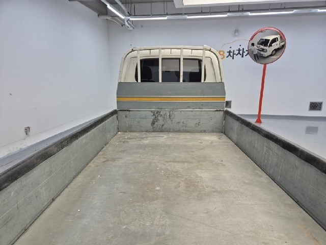 6081500044R15.jpg