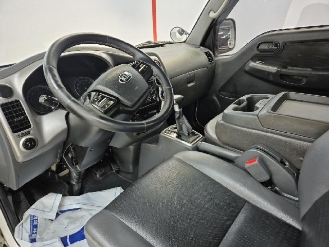 6081500044R7.jpg