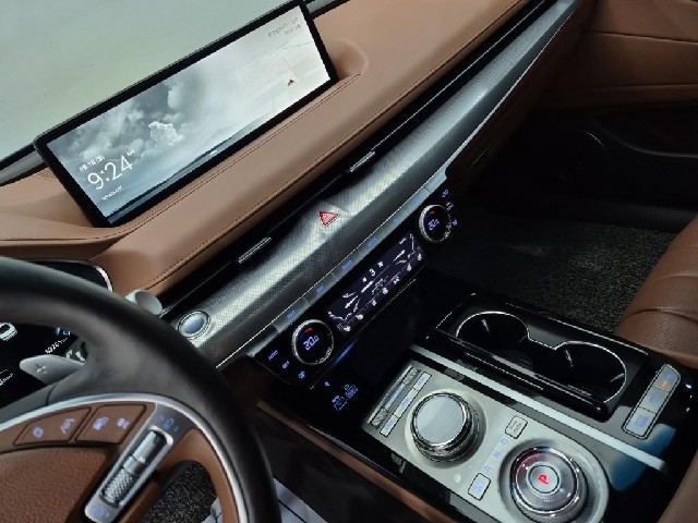 6051002037R10.jpg