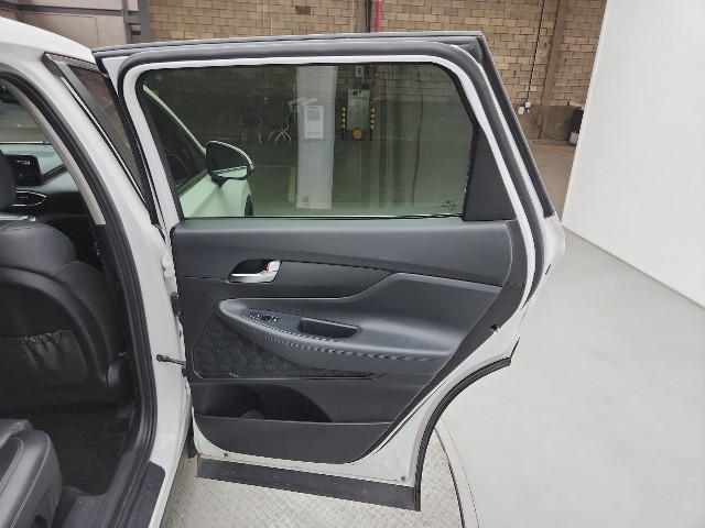 lotterental_104907385_b9x86_8.jpg