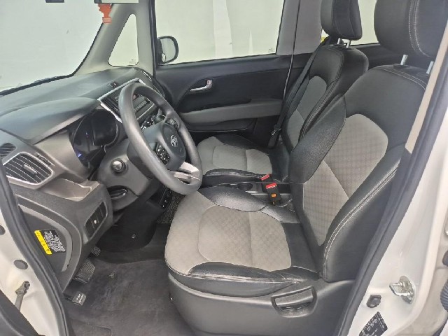 6071500831R11.jpg