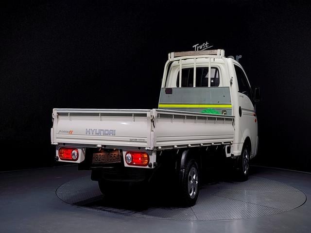 d7acb84ec37bb4458e405ce85d8d6c42.jpg