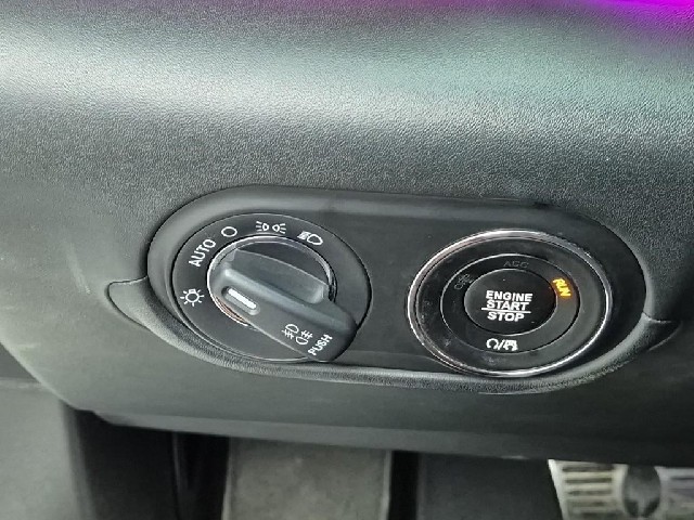 6011000510R17.jpg