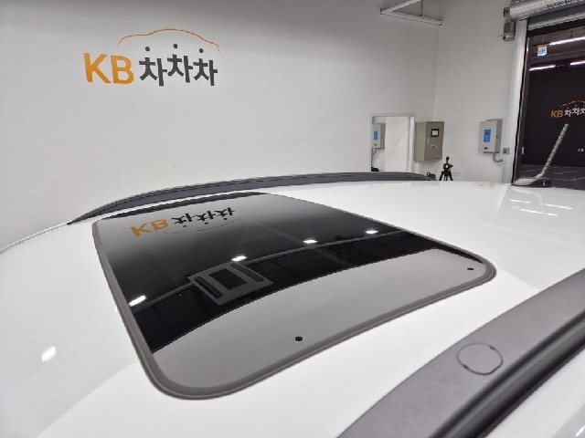 6061001879R13.jpg