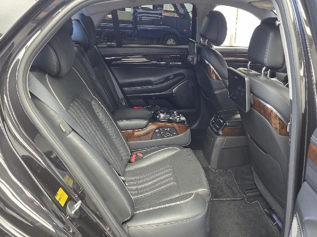0e1f92dfcd093aee3dfee3d3a55db191.jpeg