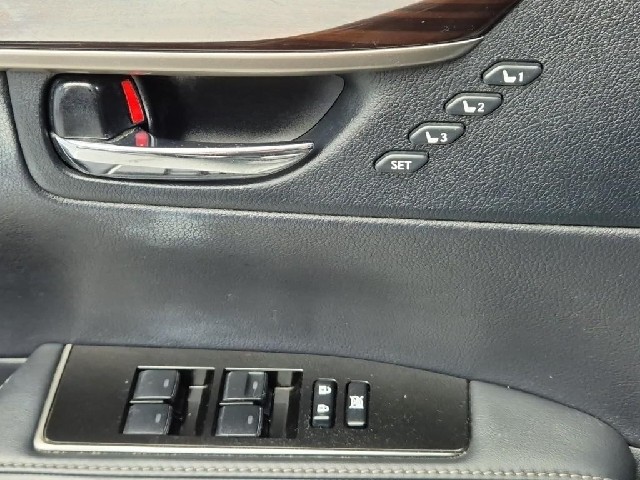 6061501744R19.jpg