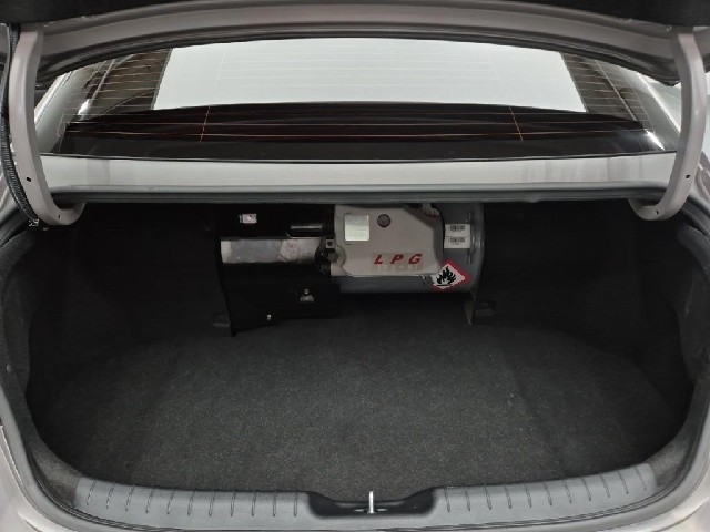 6061002585R18.jpg