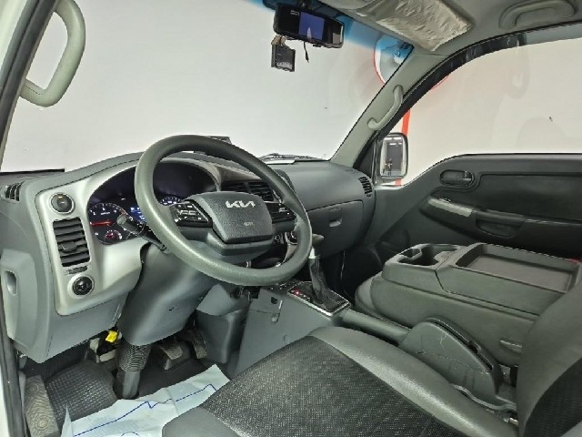 6041001785R6.jpg