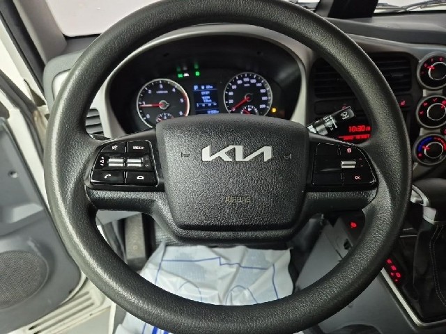 6041001785R8.jpg