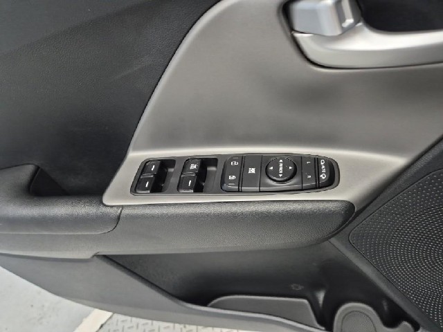 6061501315R19.jpg