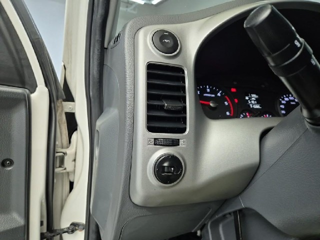 6061500065R16.jpg