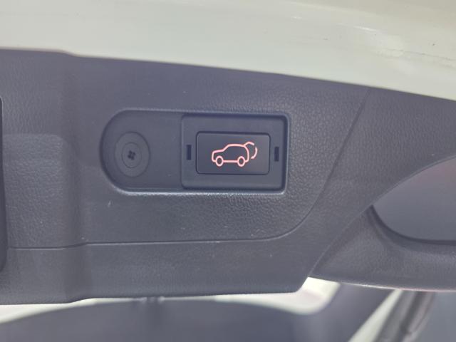 66c215e34cb708abdb1f69baaaac9c5c.jpeg