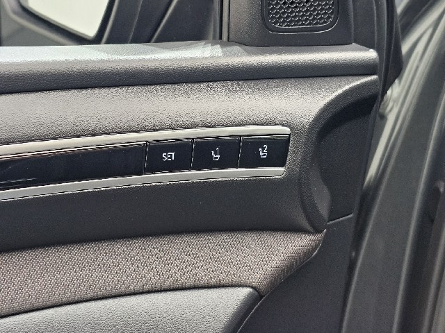 5448950e767f97f63091ac3f8cab9d05.jpeg