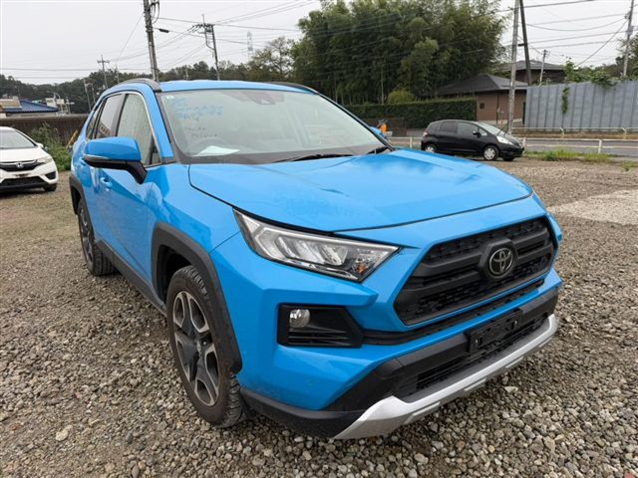 2019 Toyota Rav4, photo 1 of 1
