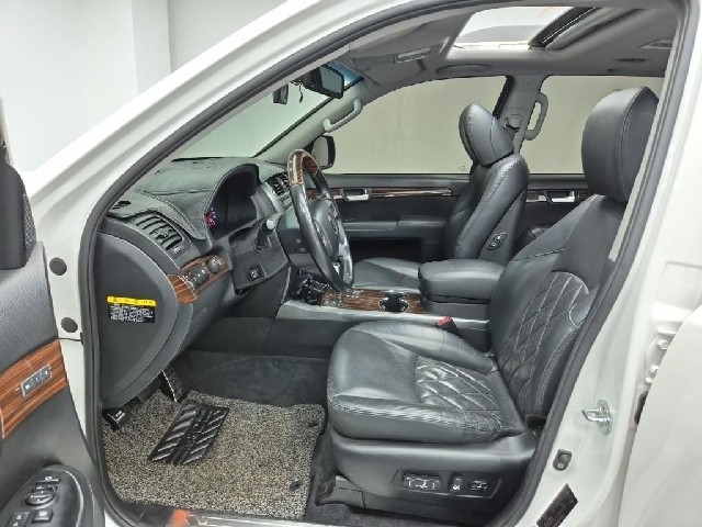 6081000923R11.jpg