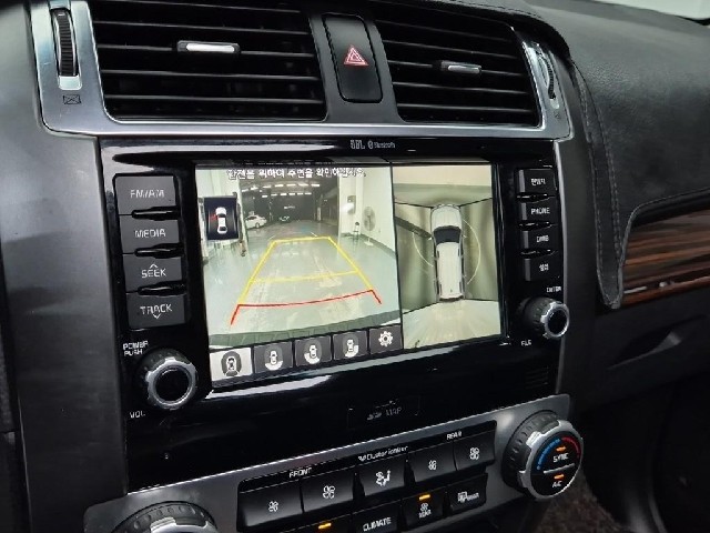 6081000923R15.jpg